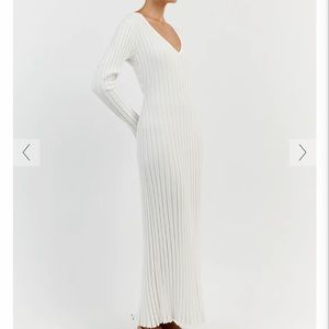 Dissh Reign White Sleeve Knit Midi Dress